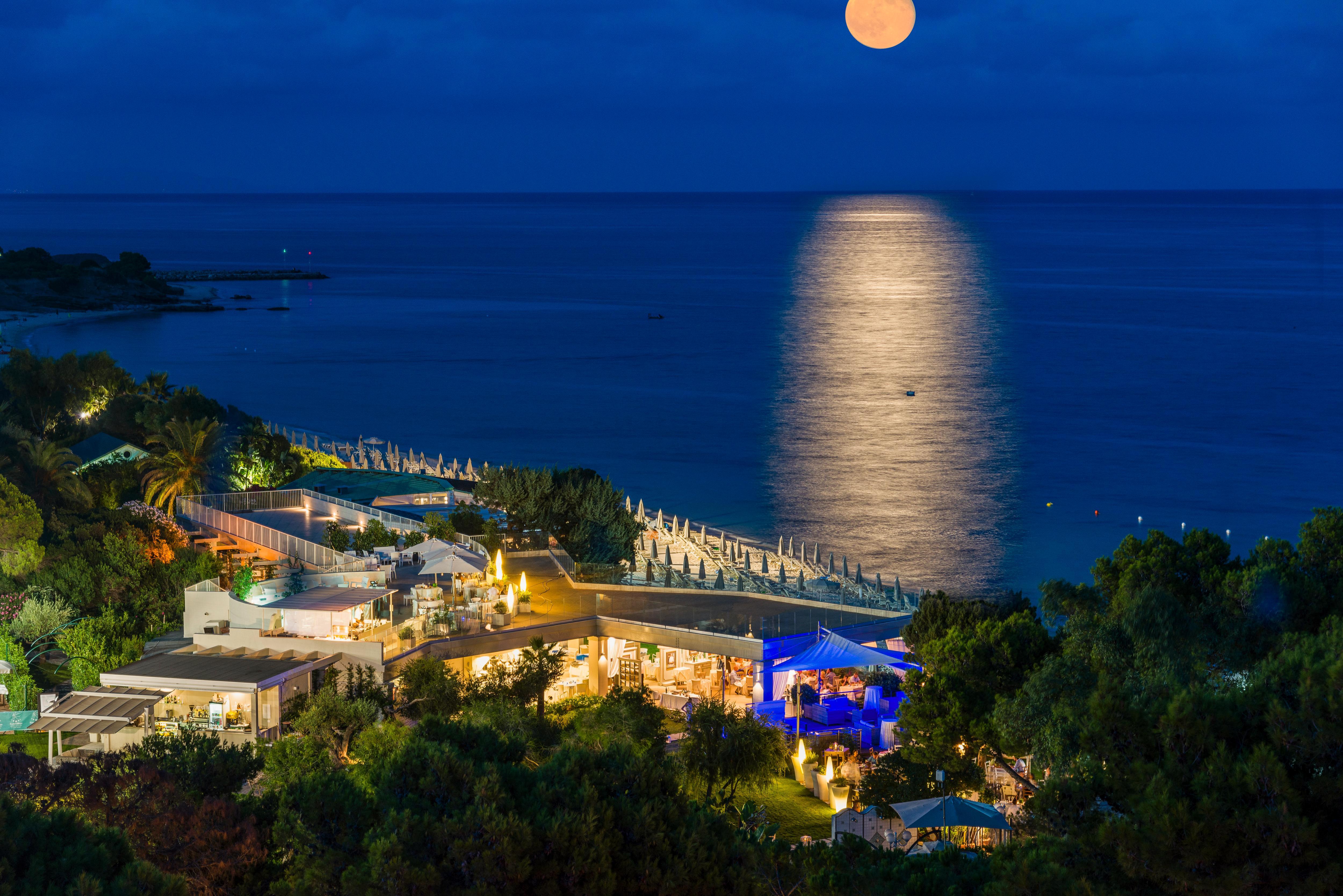 Forte Village Resort - Bouganville 산타마르게리타디풀라 외부 사진