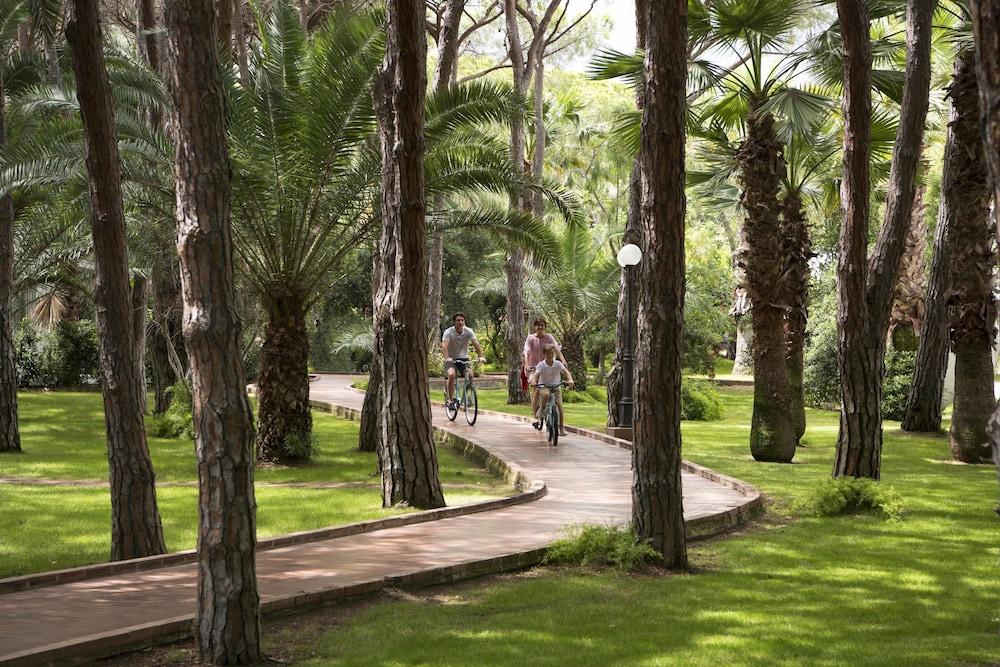 Forte Village Resort - Bouganville 산타마르게리타디풀라 외부 사진